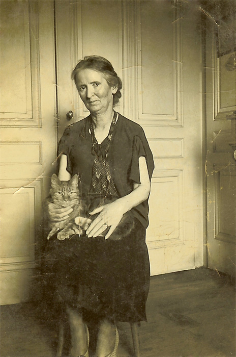 Julia Portaz, 1936